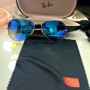 Ray ban aviators